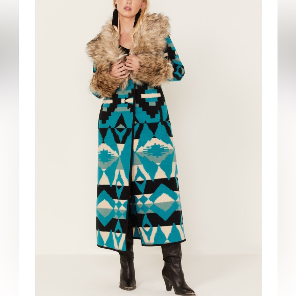 Southwestern print fur faux tactonic blanket coat! NWT!